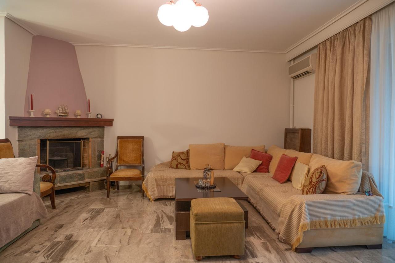 Aiolos Apartment Athens Exterior photo
